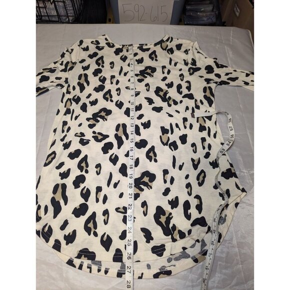 Tickled Teal Long Sleeve Lightweight Animal Print Women's Blouse Size Small - Picture 10 of 13